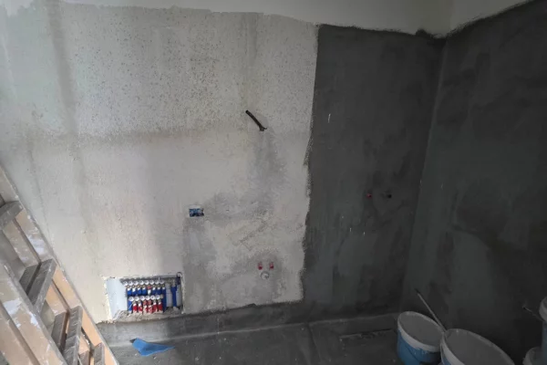 Shtepi ne shitje Apartament ne Tirane, 2+1, Mobilimi Bosh, pa mobiluar, Pagesa 176,000  Euro.