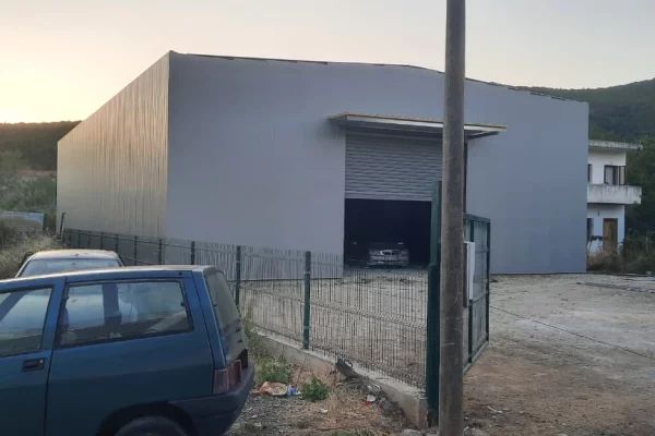 Jepet Kapanon Me Qera Ne Tufine