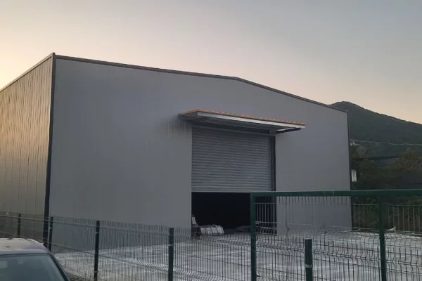 Jepet Kapanon Me Qera Ne Tufine