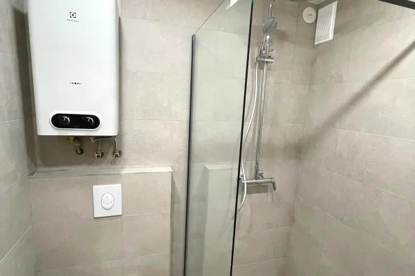 Shtepi me qera Apartament ne Tirane, 2+1, Mobilimi E mobiluar, Pagesa 550  Euro.