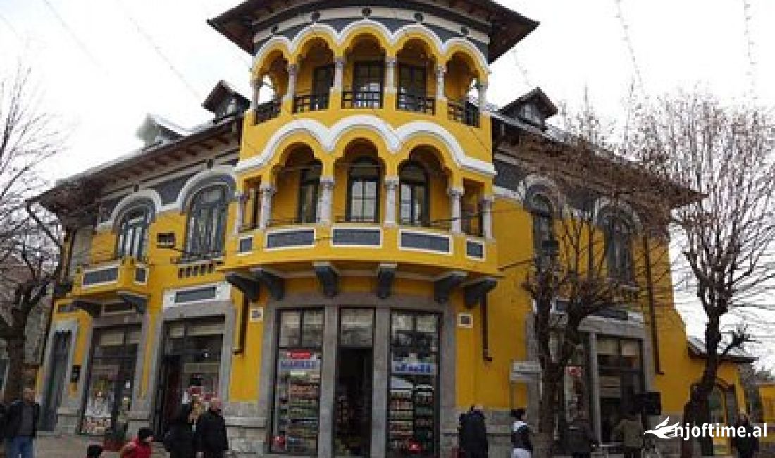 Super Ambient per Qera, Qender 2500 euro