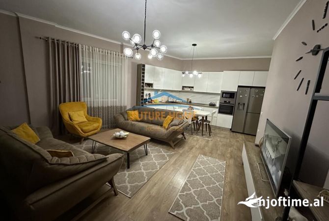 Qera, Apartament 2+1, Kopshti Zoologjik, Tiranë. 700 €