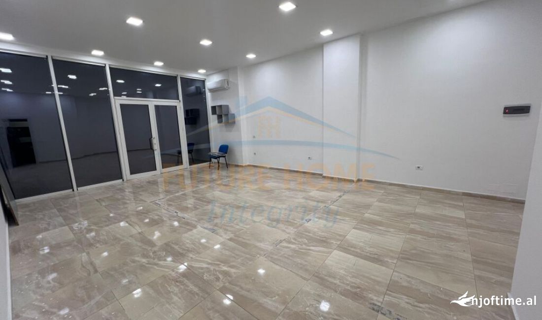 Shitet, Ambient Biznesi, Ali Demi, Tirane. 350,000 Euro