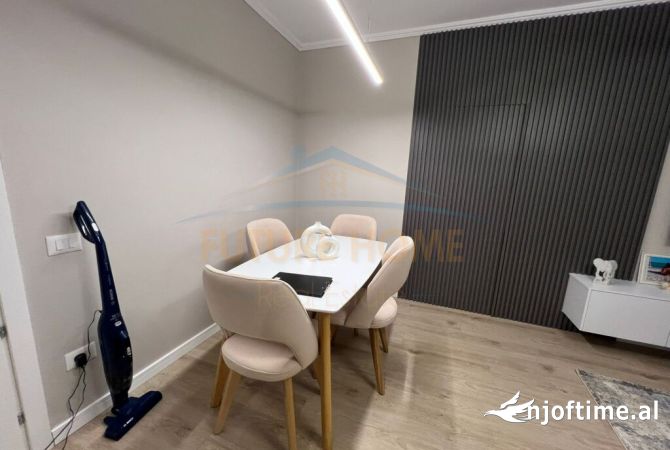 Shtepi ne shitje Apartament ne Tirane, 1+1, Mobilimi E mobiluar, Pagesa 215,000  Euro.