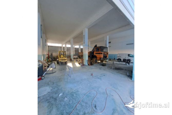 Qira, Ambient Komercial, Rruga Nacionale Vorë-Fushkrujë 7,500 €