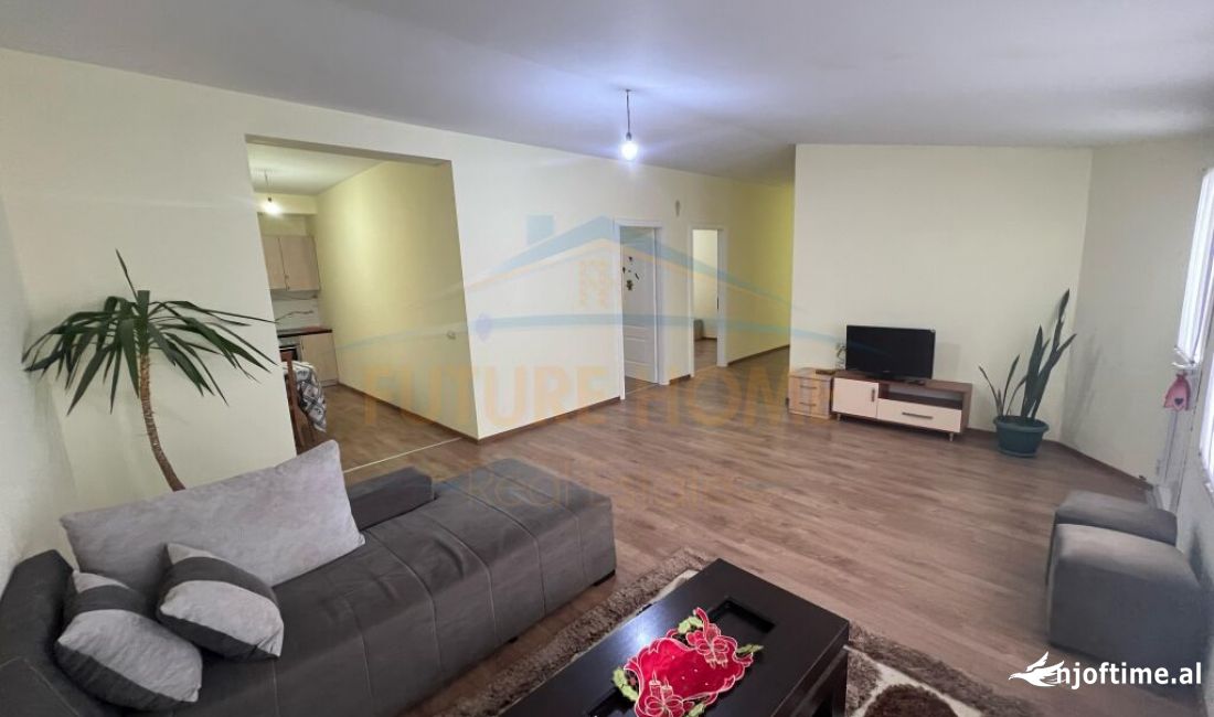 Shtepi me qera Apartament ne Tirane, 2+1, Mobilimi E mobiluar, Pagesa 500  Euro.