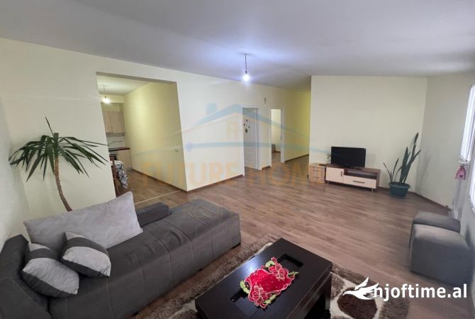 Qera, Apartament 2+1, Rruga Siri Kodra 500 €