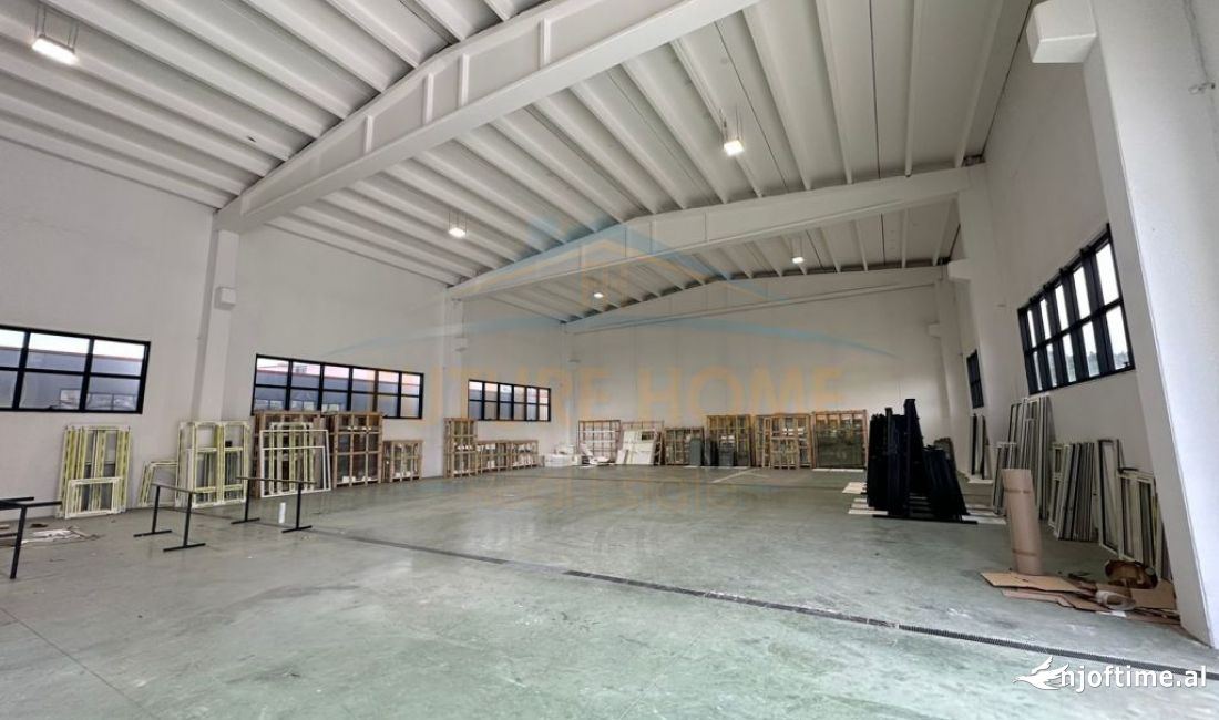 Shitet, Kapanon+Magazine , Autostrada Tirane-Durres