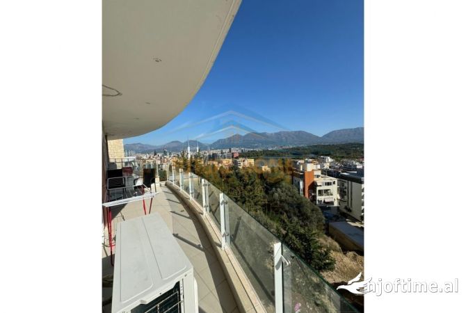 Shtepi ne shitje Apartament ne Tirane, 2+1, Mobilimi Pjeserisht e mobiluar, Pagesa 230,000  Euro.