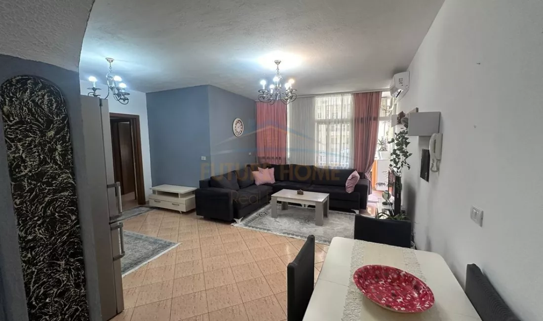 Shtepi ne shitje Apartament ne Tirane, 2+1, Mobilimi E mobiluar, Pagesa 234,000  Euro.