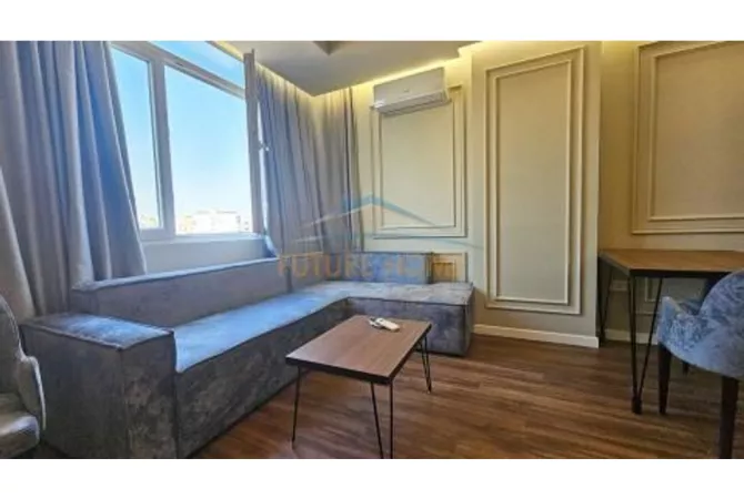 Appartamento in vendita a Tirana 1+1, Arredato