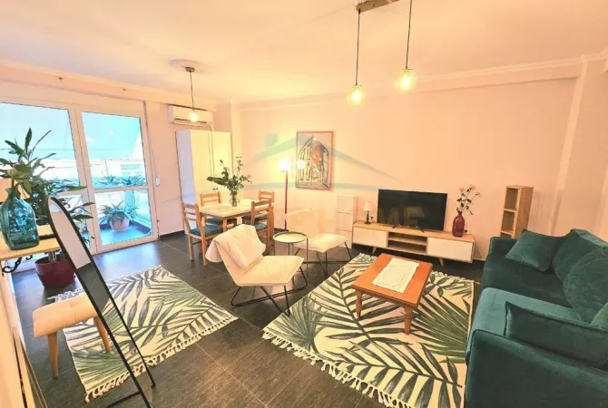 Shtepi ne shitje 2+1 ne Tirane - 250,000 Euro