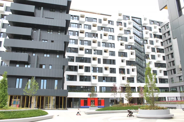 Qera, Apartament Square 21, Rruga e Kavajes,Tirane.