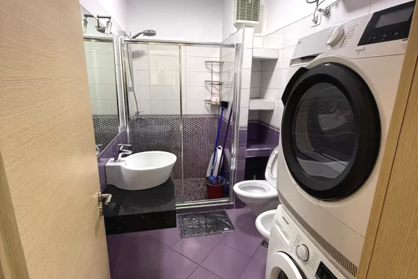 Shtepi me qera Apartament ne Tirane, 2+1, Mobilimi E mobiluar, Pagesa 750  Euro.