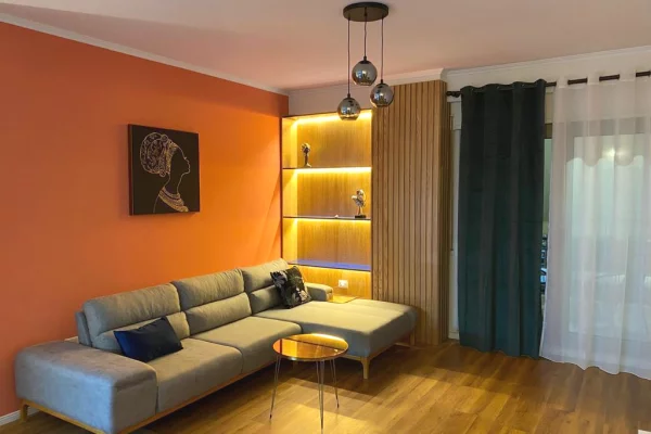 Shtepi me qera 1+1 ne Tirane - 57,000 Leke