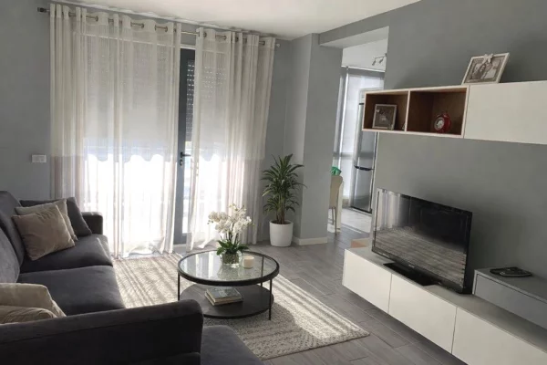 House for Rent 2+1 in Tirana - 65,000 Leke