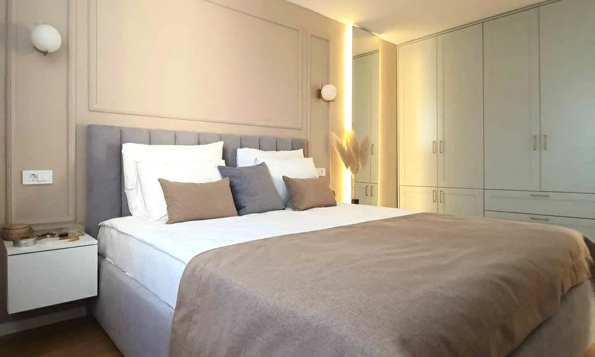 Shtepi me qera Apartament ne Tirane, 1+1, Mobilimi E mobiluar, Pagesa 800  Euro.