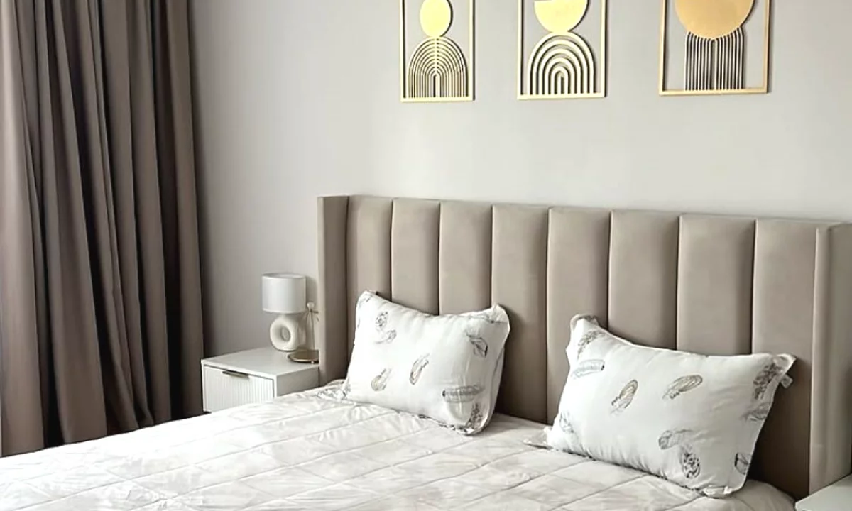 Shtepi me qera Apartament ne Tirane, 2+1, Mobilimi E mobiluar, Pagesa 60,000  Leke.