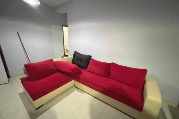 Shtepi me qera 1+1 ne Tirane - 30,000 Leke