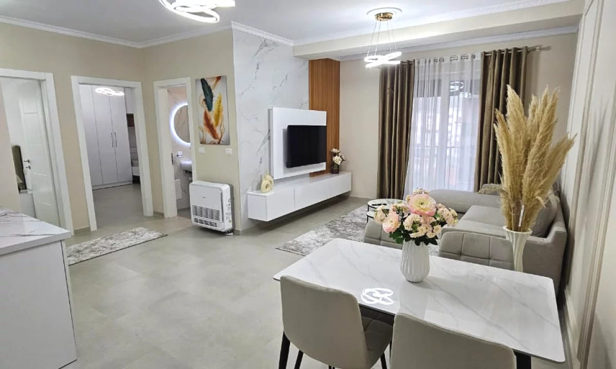 Shtepi me qera Apartament ne Tirane, 2+1, Mobilimi E mobiluar, Pagesa 65,000  Leke.