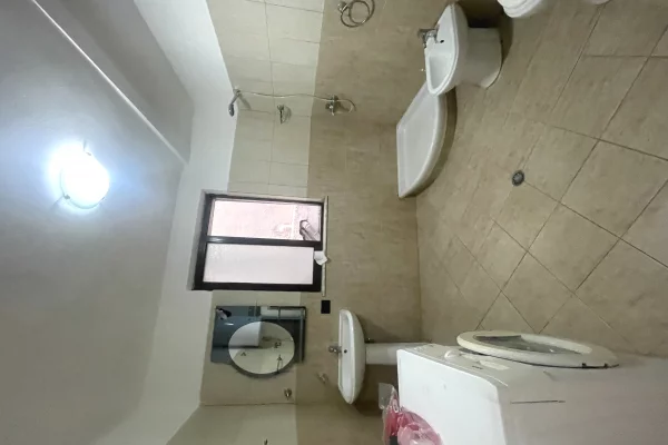 Shtepi me qera Shtepi Private ne Tirane, 1+1, Mobilimi E mobiluar, Pagesa 3,700  Leke.