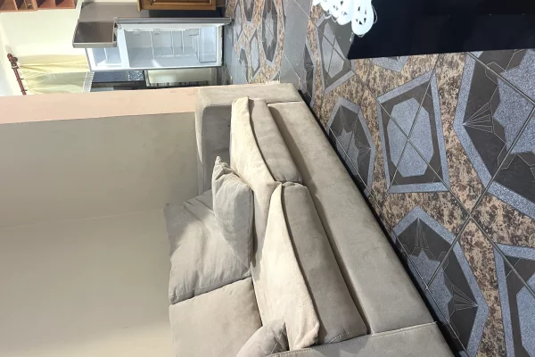 Shtepi me qera Shtepi Private ne Tirane, 1+1, Mobilimi E mobiluar, Pagesa 370  Euro.