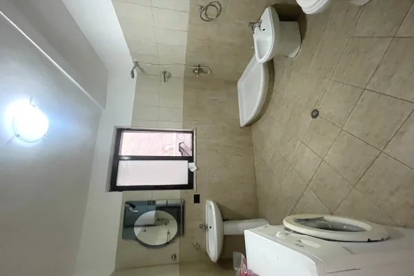 Shtepi me qera Shtepi Private ne Tirane, 1+1, Mobilimi E mobiluar, Pagesa 349  Euro.