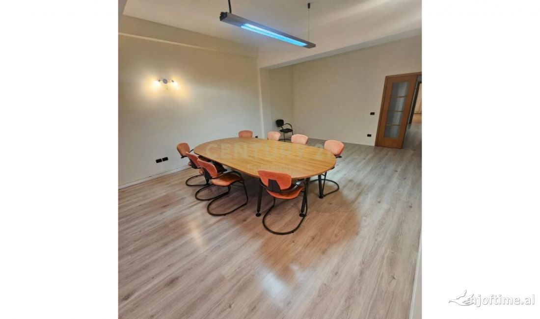 Shitet ambient biznesi ne Vollga,Durres | 217 m2