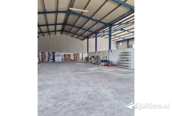 Ambient biznesi ne shitje 4+1 ne Durres - 1,200,000 Euro