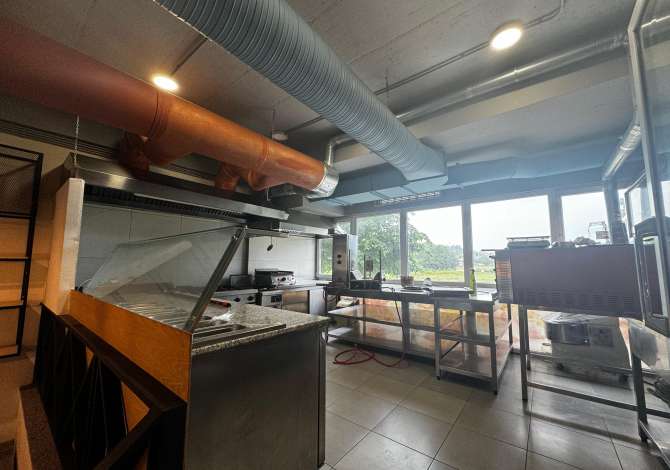 Jepet ambjent biznesi me qera,Astir