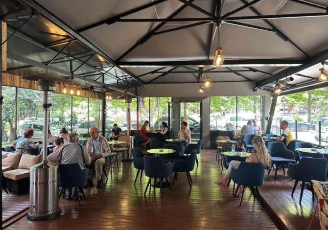 Biznese ne shitje 2+1 ne Tirane - 10,000 Euro