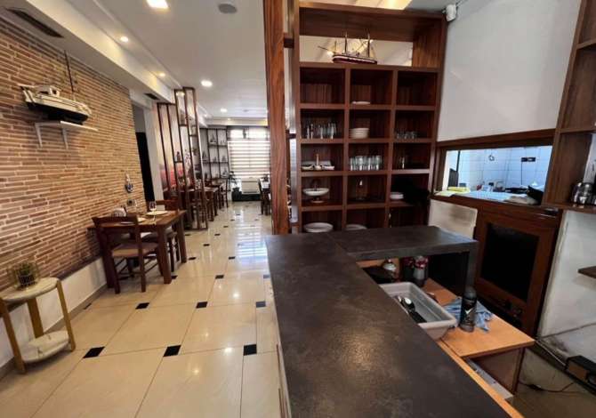 Jepet me qira ambjent  Biznesi,Ish Parku Autobuzave