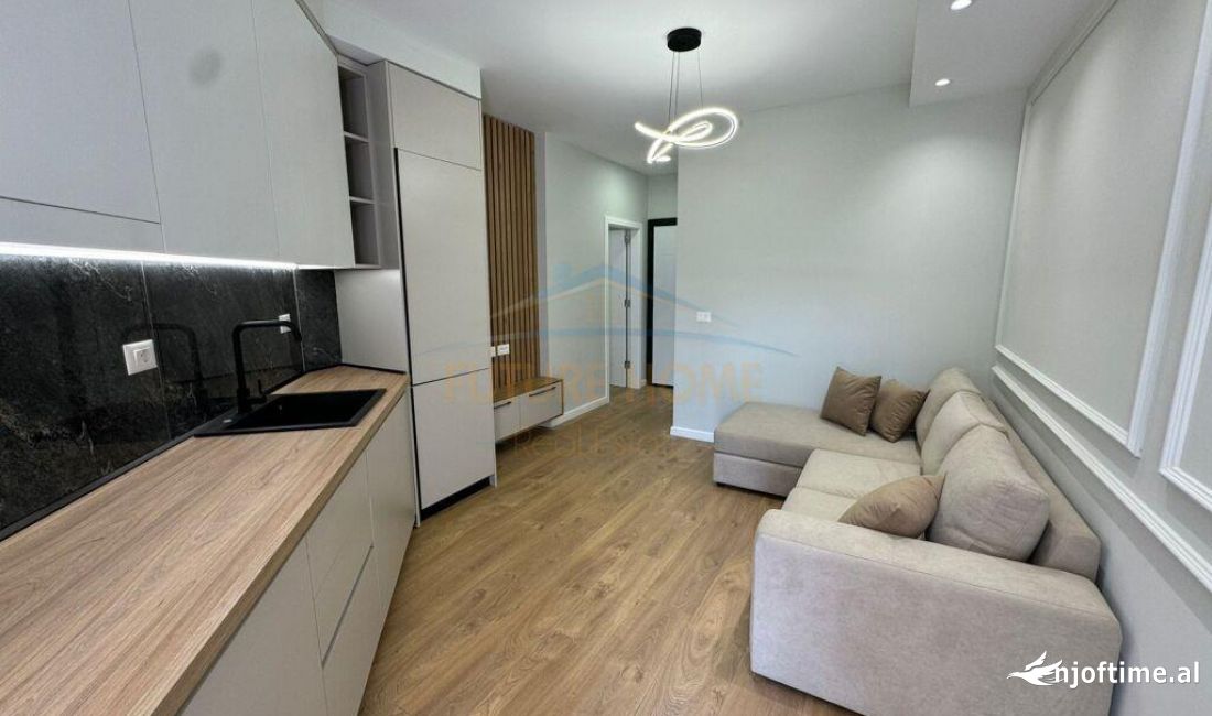 Shtepi ne shitje Apartament ne Tirane, 1+1, Mobilimi E mobiluar, Pagesa 103,000  Euro.