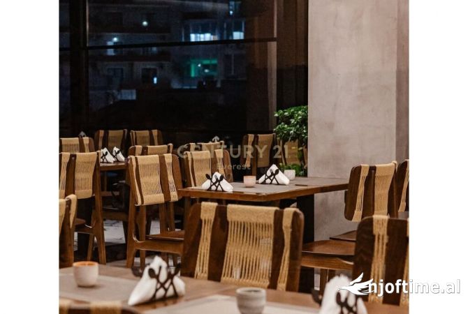 SARANDE, SHESIM HOTEL NE QENDER 2,500,000 Euro