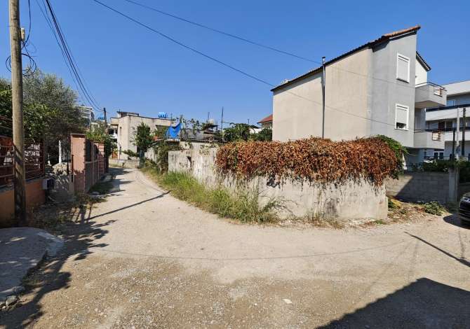 SHITET TOKE 168.4M2 RRUGA GRAMOZ PASHKO!