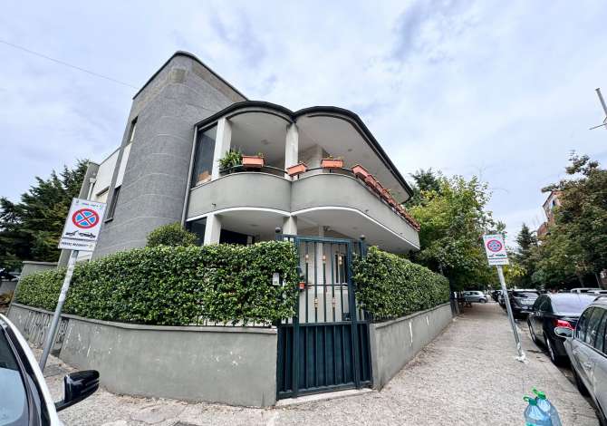 QIRA AMBIENT PER ZYRA STADIUMI DINAMO!