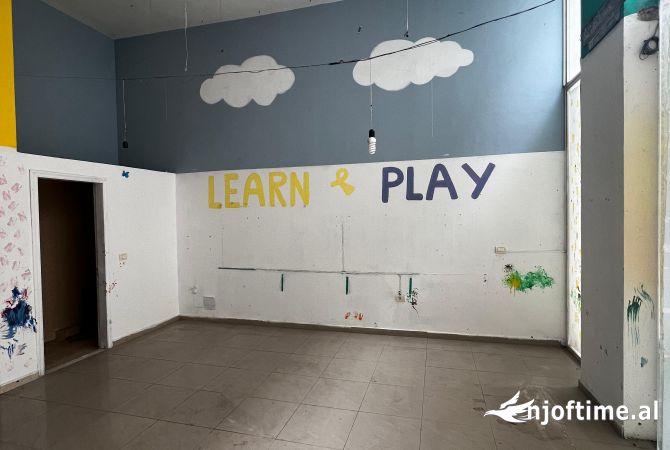 Business Property for Rent 3+1 in Tirana - 500 Euro