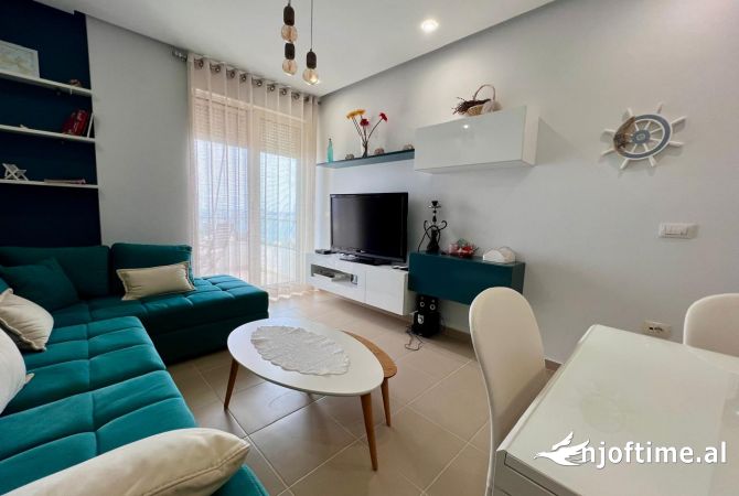 Jepet me qira Dyqan tek Insituti Harry Fultz!