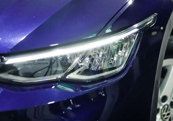 Jepet me qera Volkswagen Golf 8 duke filluar nga 70 euro dita