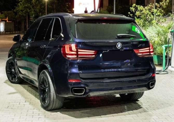 Jepet me qera makina BMW X5 duke filluar nga 130 euro dita