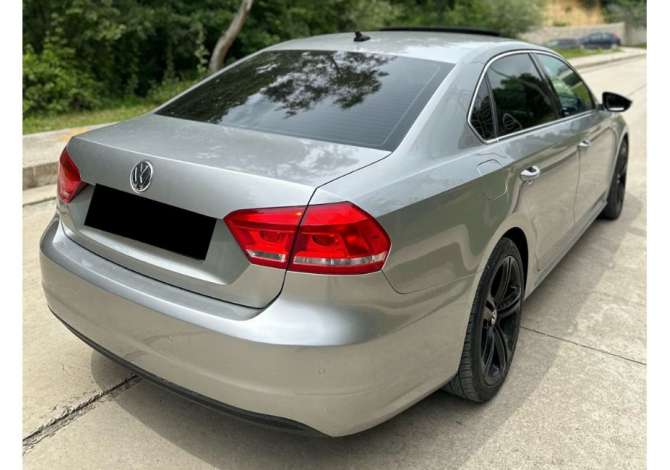 Auto in Vendita a Tirana, Volkswagen, 2012 gasoline-gas,Kambio Automatik Pagamento 9,700  Euro.