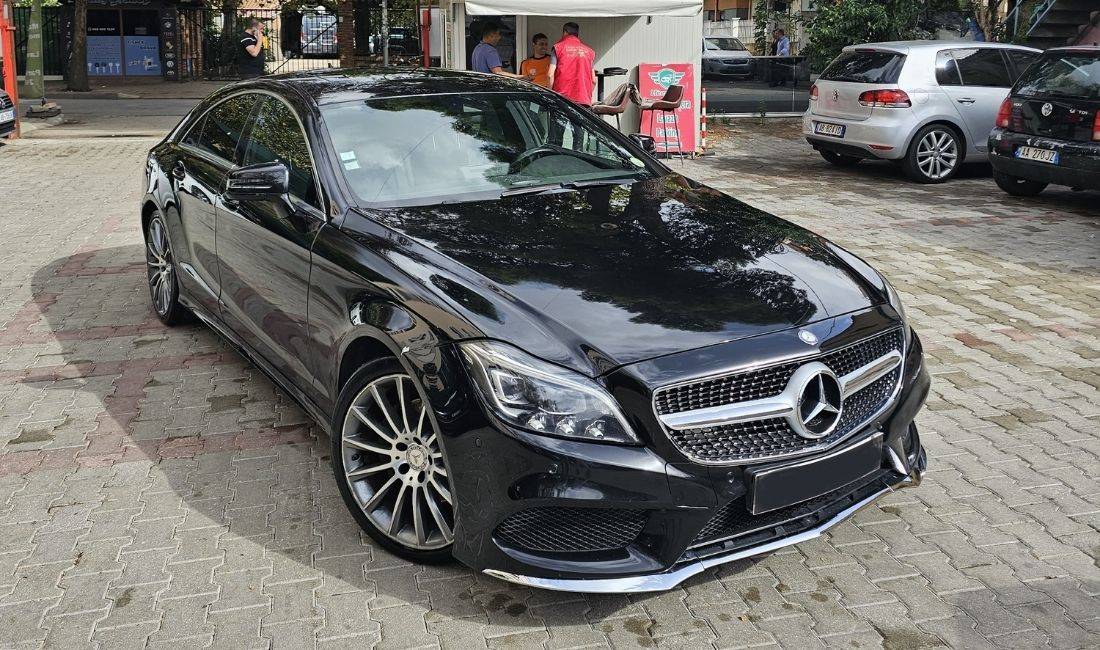 Auto in Vendita a Tirana, Mercedes-Benz, 2015 Diesel,Kambio Automatik Pagamento 19,000  Euro.
