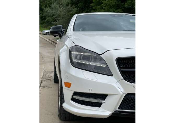 Auto in Vendita a Tirana, Mercedes-Benz, 2012 Benzine,Kambio Automatik Pagamento 17,777  Euro.