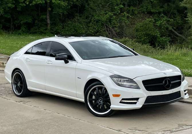 Auto in Vendita a Tirana, Mercedes-Benz, 2012 Benzine,Kambio Automatik Pagamento 17,777  Euro.