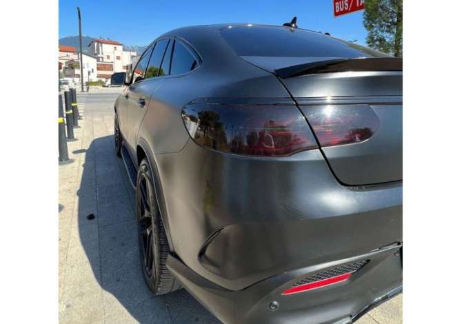 Jepet me qera Benz GLE look AMG duke filluar nga 240 euro ne dite