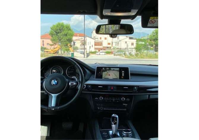Jepet me qera Bmw X5 duke filluar nga 140 euro dita