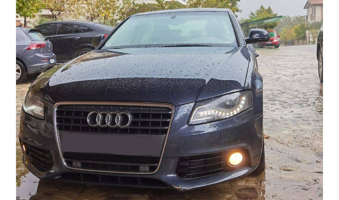 Auto in Vendita a Tirana, Audi, 2009 Benzine,Kambio Automatik Pagamento 7,500  Euro.