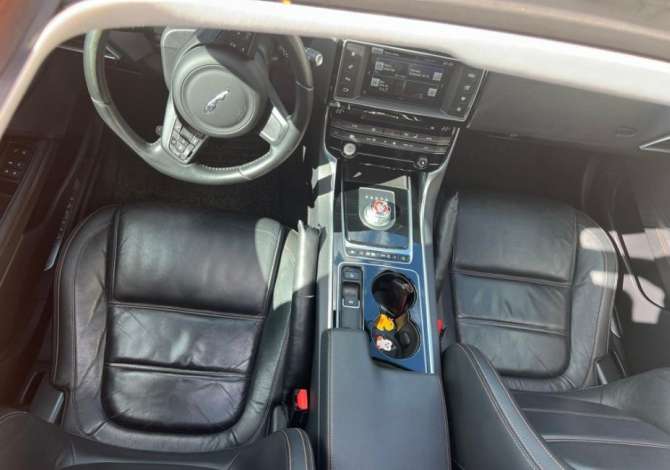 Auto in Vendita a Tirana, Jaguar, 2016 Diesel,Kambio Automatik Pagamento 16,500  Euro.