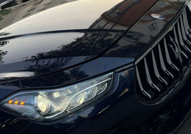  Jepet me qera Maserati Ghibli duke filluar nga 180 euro dita