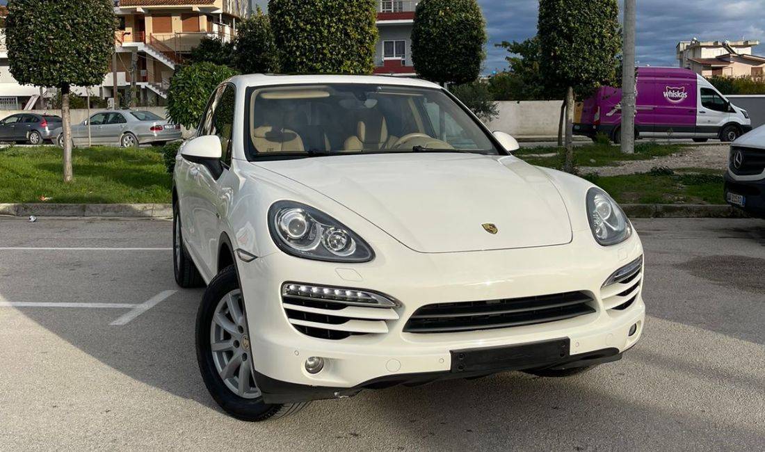 Cmimi 100 euro dita per rezervime +7 dite